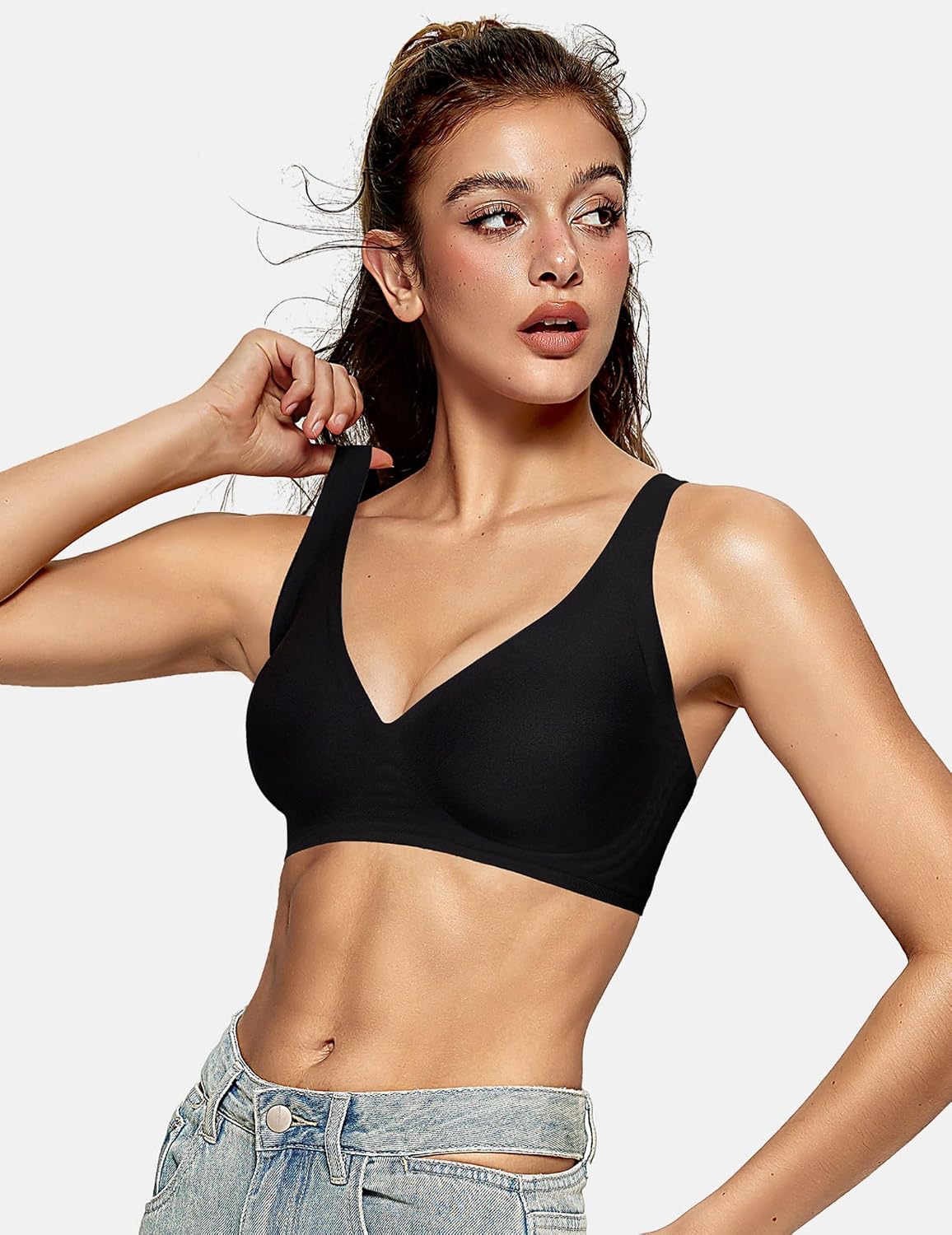 Sujetador Bralette Escote Profundo Sin Aros y Sin Costuras